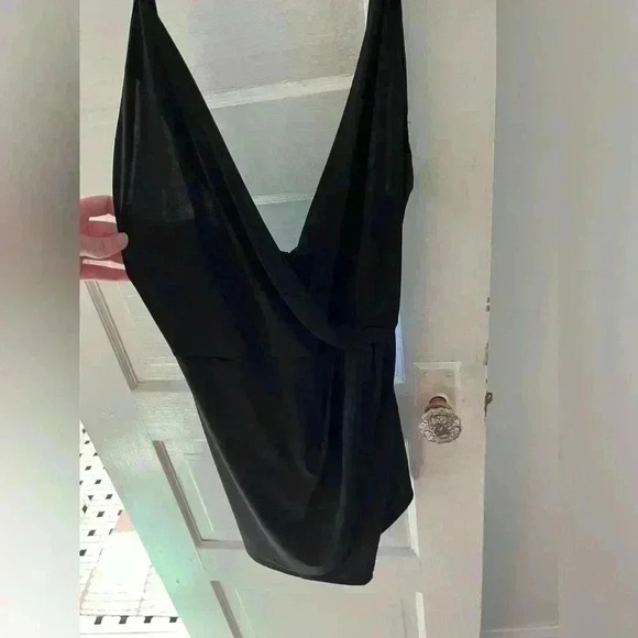 deep V-neck, soft and flowing romper from Charlotte Russe - Picture 4 of 6